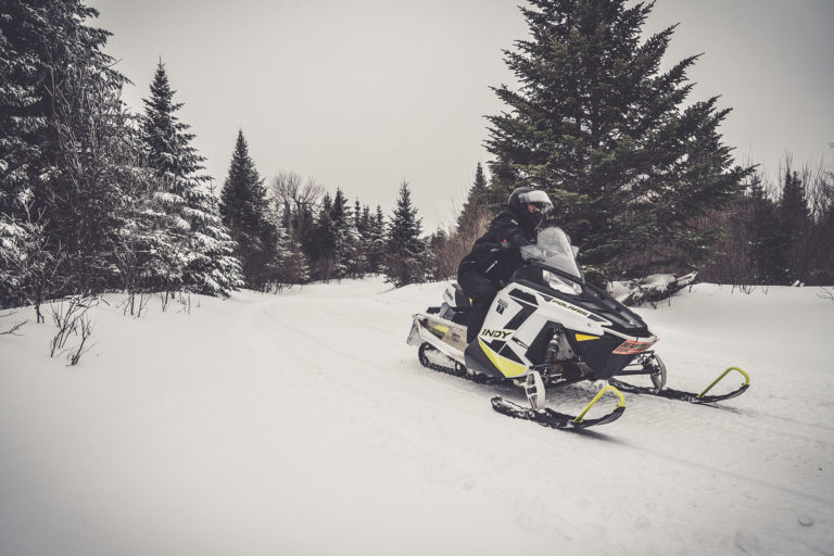 new hampshire snowmobile tour