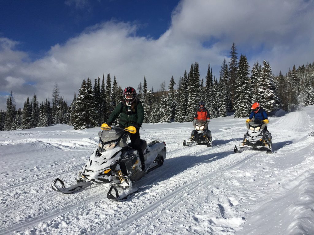 snowmobile tours utah